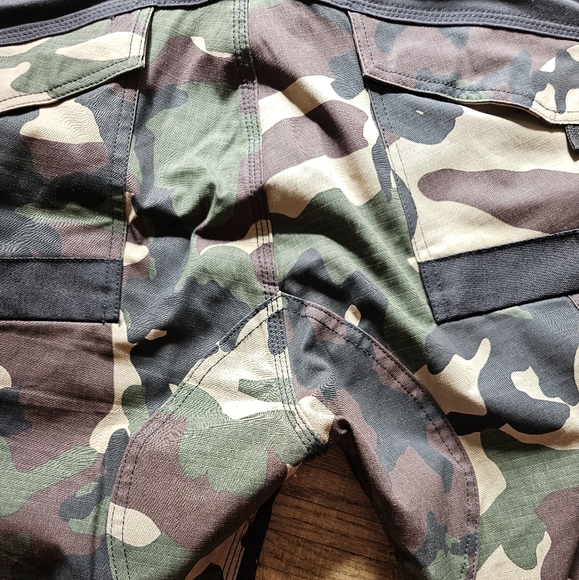 FLEX Performance Workwear Regular Fit Pants - Picture 11 of 12